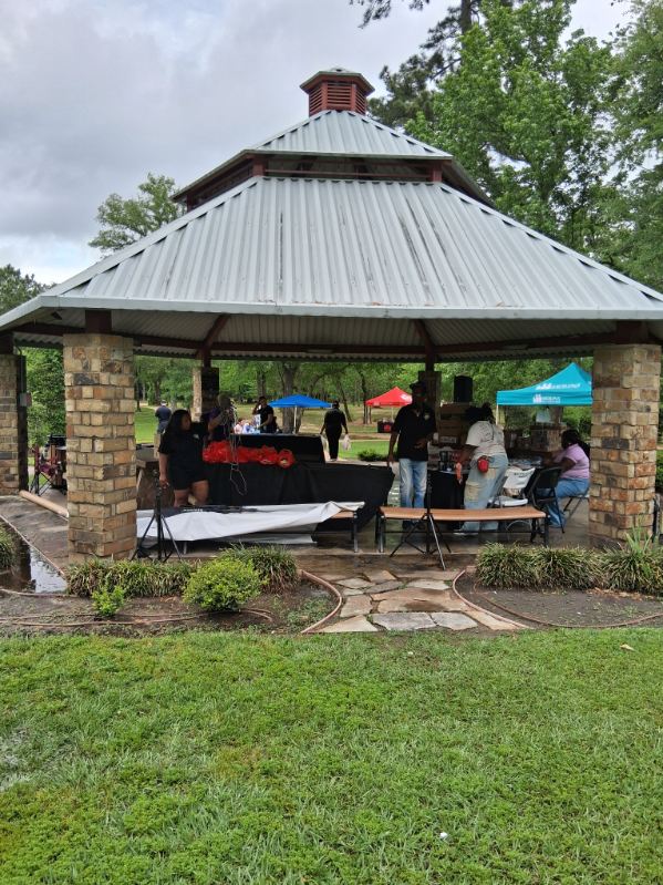 Community Outreach @ Cypress Station Park